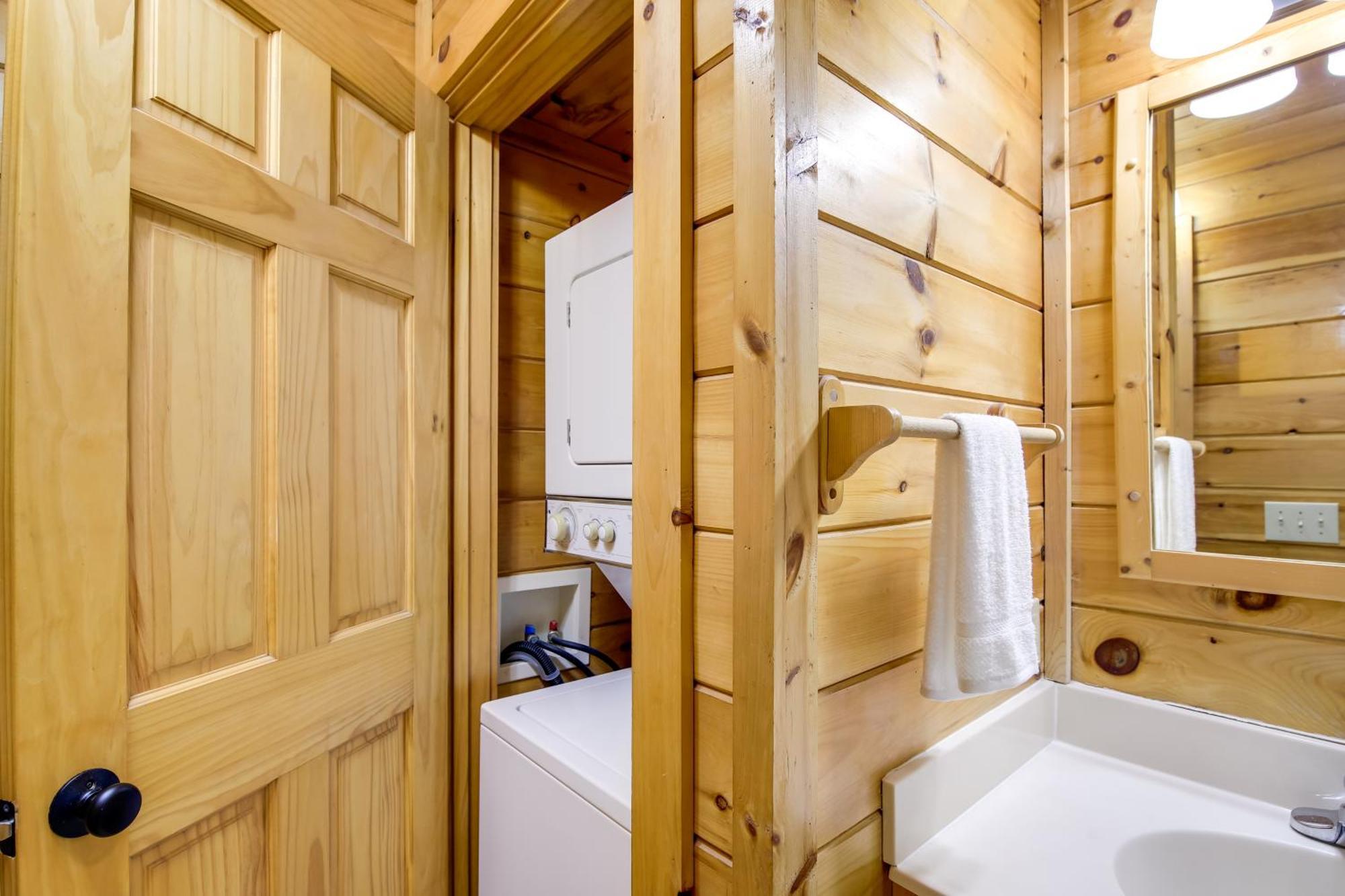 Pigeon Forge Vacation Rental With Private Hot Tub! מראה חיצוני תמונה